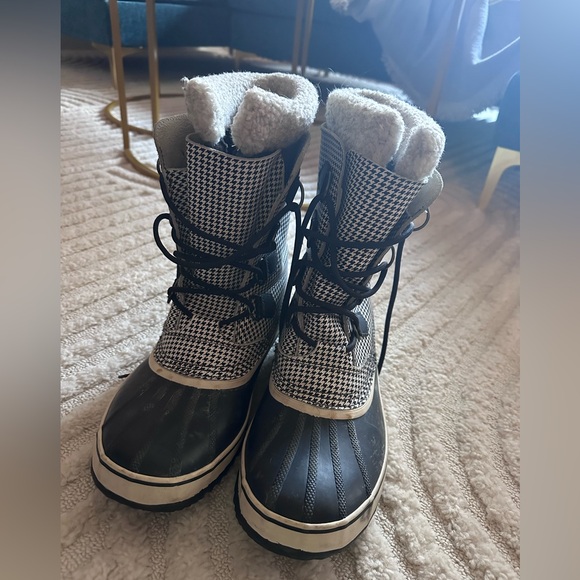 Sorel Winter Boots Womens Mens Size 11 Fits 9.5-10 Houndstooth Black White Warm - Picture 6 of 8